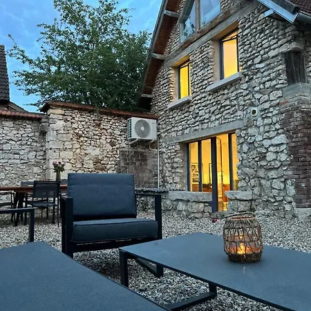 Maison Avec Jardin Au Coeur De *