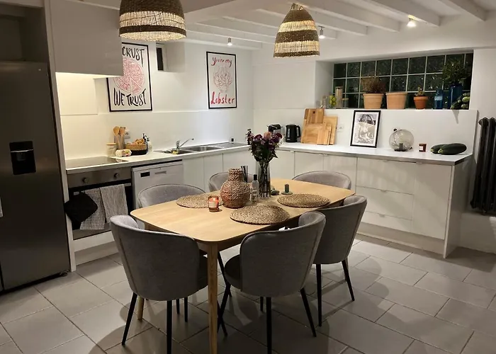 Maison Avec Jardin Au Coeur De Hébergement de vacances *